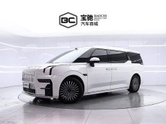 Zeekr 009 2024 Six-Seat Executive AWD 108kWh - ფოტო 1