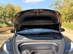 Tesla Model Y Rear-Wheel Drive - ფოტო 14