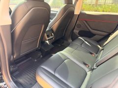 Tesla Model Y Rear-Wheel Drive - ფოტო 17