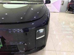 Li Auto i6 2025 Two-Wheel Drive Standard - ფოტო 11