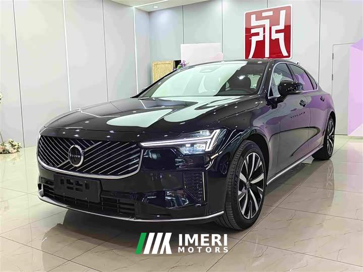 Volvo S90 B5 Intelligent Luxury Edition