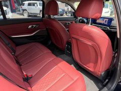 BMW 3 Series 325Li M Sport Night Edition Package - ფოტო 11