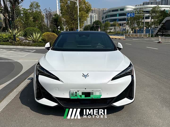 Arcfox Alpha S5 560MAX 185kW - ავტომობილი ჩინეთიდან