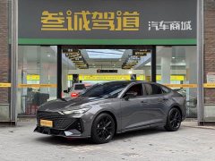 Changan UNI-V 2022 1.5T Deluxe - ფოტო 1