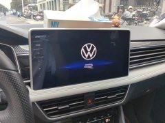 Volkswagen Tiguan L 2024 330TSI Automatic FWD R-Line Comfort Edition - ფოტო 13