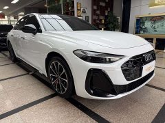 Audi A5L 2.0T Edition - ფოტო 1
