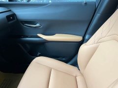 Lexus UX 260h Explorer Cool Edition - ფოტო 14