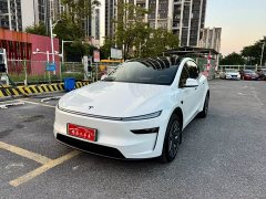 Tesla Model Y L Long Range All-Wheel Drive - ფოტო 1