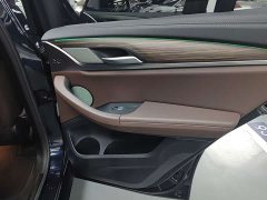 BMW X3 Facelift xDrive30i Premier M Night Edition - ფოტო 9