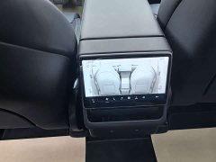 Tesla Model Y L 2025 Long Range All-Wheel Drive - ფოტო 10
