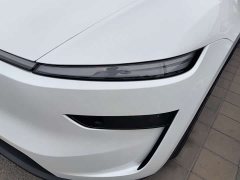 Tesla Model Y L 2025 Long Range All-Wheel Drive - ფოტო 3