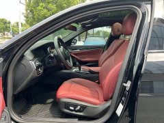 BMW 5 Series 525Li M Sport Package - ფოტო 4