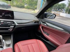BMW 5 Series 525Li M Sport Package - ფოტო 7