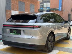 Li Auto i6 Two-Wheel Drive Standard - ფოტო 13