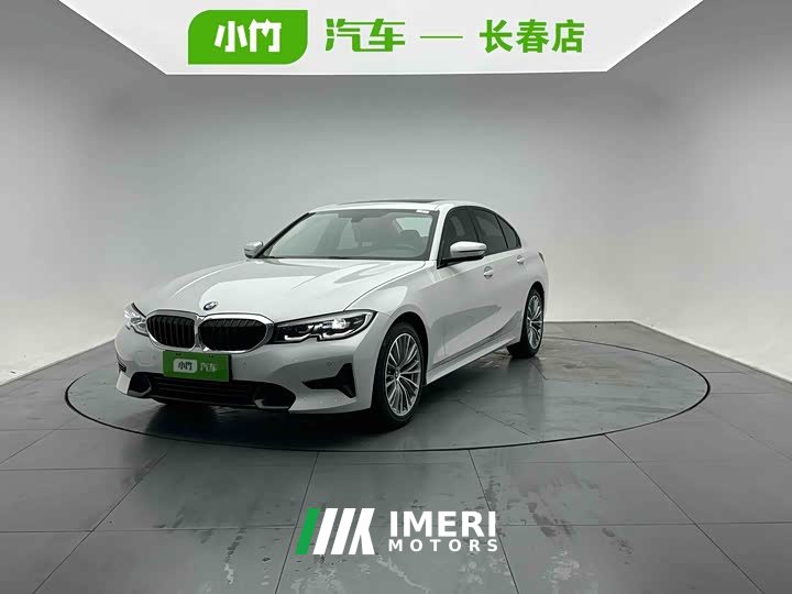 BMW 3 Series 320i M Sport Package - ავტომობილი ჩინეთიდან