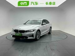 BMW 3 Series 320i M Sport Package - ფოტო 1