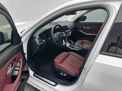 BMW 3 Series 320i M Sport Package - ფოტო 9