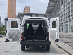 BYD E-Porpoise Jiangtu E5 36.8kWh Bright Window 6-Seater - photo 9