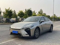 Lexus ES 300h - ფოტო 1
