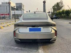 Lexus ES 300h - ფოტო 6