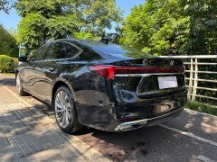 Buick Lacrosse Platinum Avenir Edition - ფოტო 4