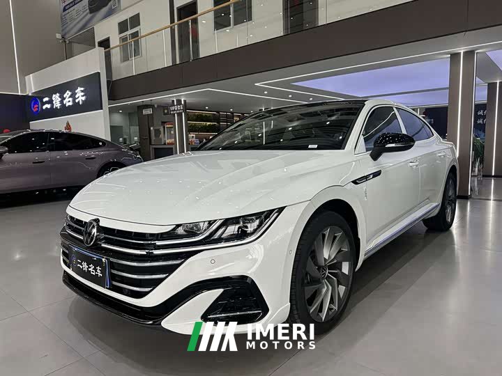 Volkswagen CC 30 Million Units Select Edition 380TSI Eye-Catching