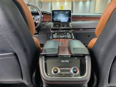 Lincoln Navigator 2020 3.5T Prestige Edition - ფოტო 4