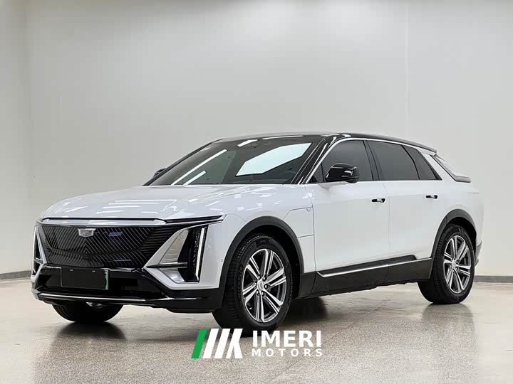 Cadillac IQ Ruige Rear-Wheel Drive Standard Range Luxury Edition