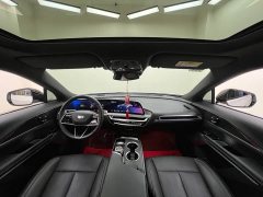 Cadillac IQ Ruige Rear-Wheel Drive Standard Range Luxury Edition - ფოტო 19