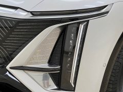 Cadillac IQ Ruige Rear-Wheel Drive Standard Range Luxury Edition - ფოტო 9