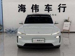 Tesla Model Y Rear-Wheel Drive - ფოტო 3