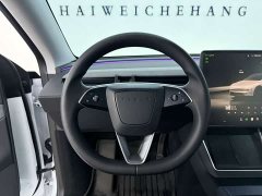 Tesla Model Y Rear-Wheel Drive - ფოტო 7