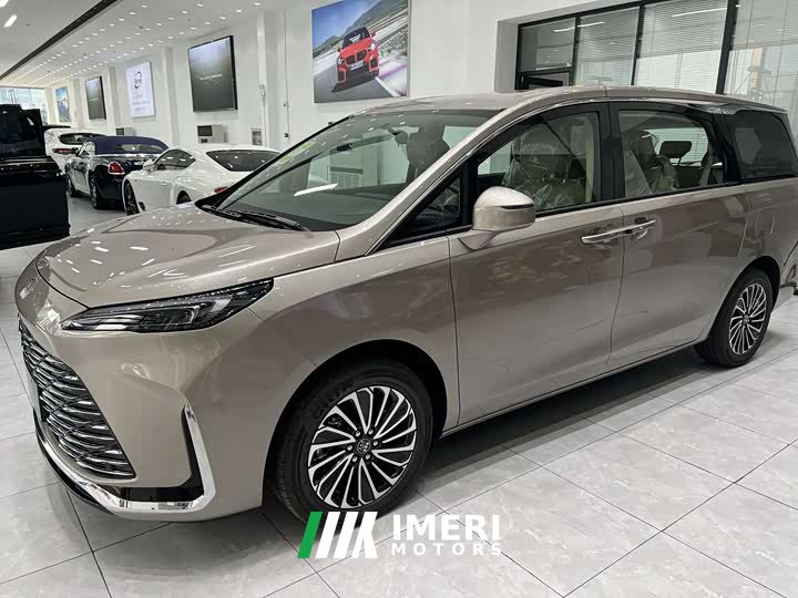 Buick GL8 Land Executive Cabin Comfort DG Edition