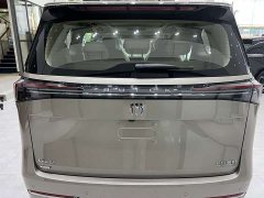 Buick GL8 Land Executive Cabin Comfort DG Edition - ფოტო 18