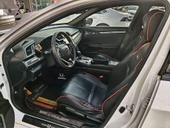 Honda Civic 2021 Hatchback 220 Turbo CVT Trendy Control - ფოტო 6