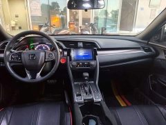 Honda Civic 2021 Hatchback 220 Turbo CVT Trendy Control - ფოტო 8