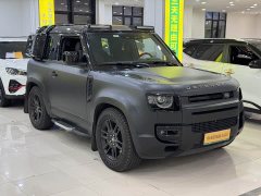 Land Rover Defender 90 P400 X-DYNAMIC S - ფოტო 1