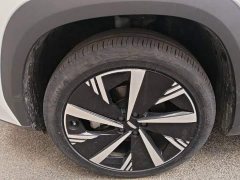 Geely Boyue L 1.5TD DCT Flagship - ფოტო 8