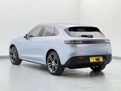 AITO M5 Extended Range AWD Smart Driving Edition - ფოტო 4