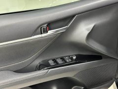 Toyota Camry 2.5G Luxury - ფოტო 14