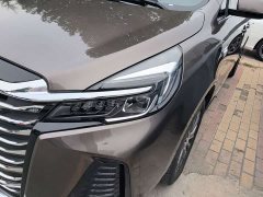 Buick GL8 Land Business Class Smart Edition - ფოტო 2