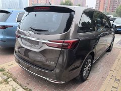 Buick GL8 Land Business Class Smart Edition - ფოტო 6
