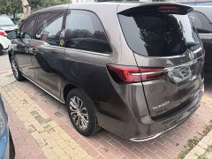 Buick GL8 Land Business Class Smart Edition - ფოტო 8