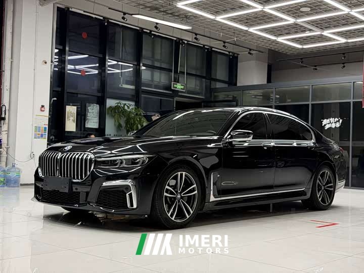 BMW 7 Series 2021 730Li M Sport Package - ავტომობილი ჩინეთიდან