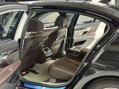 BMW 7 Series 2021 730Li M Sport Package - ფოტო 10