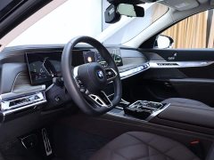 BMW 7 Series 2023 735Li M Sports Package - ფოტო 11