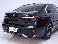 BMW 7 Series 2023 735Li M Sports Package - ფოტო 8