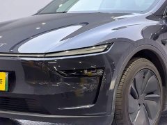 Tesla Model Y Rear-Wheel Drive - ფოტო 15