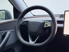 Tesla Model Y Rear-Wheel Drive - ფოტო 8