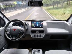 Wuling Yangguang 300km Comfort Passenger Van 75kW - ფოტო 10